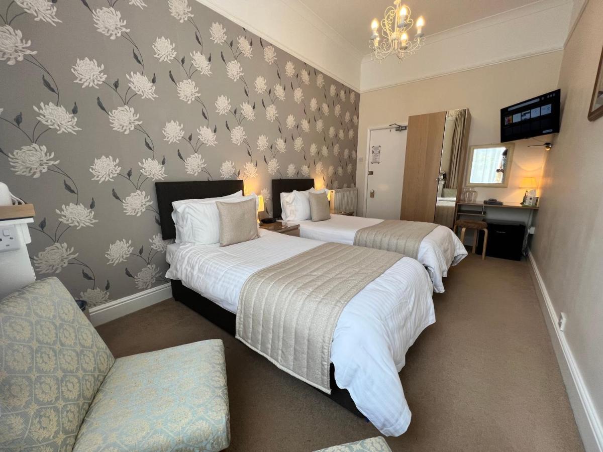 Birkdale Guest House 섕클린 외부 사진