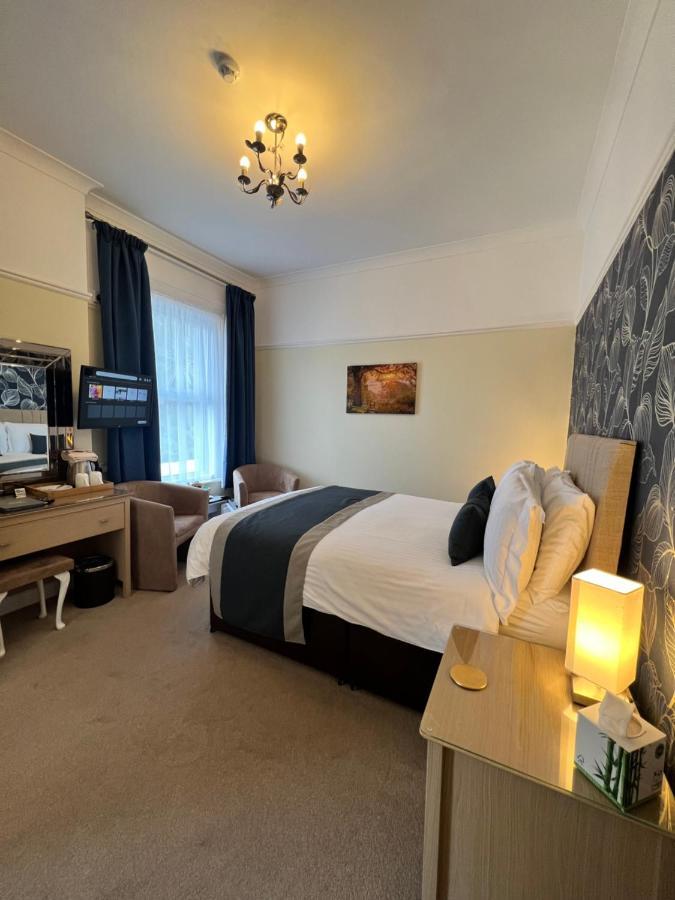 Birkdale Guest House 섕클린 외부 사진
