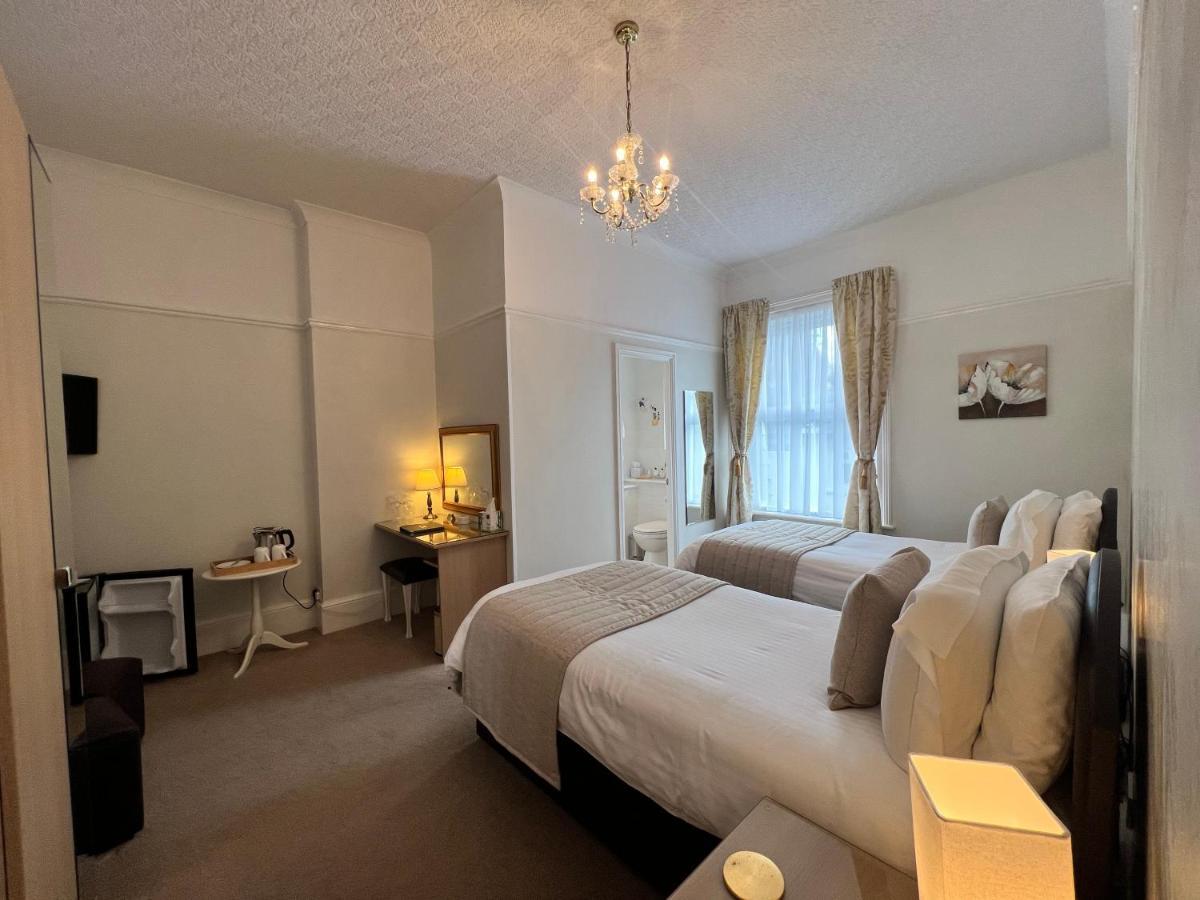 Birkdale Guest House 섕클린 외부 사진