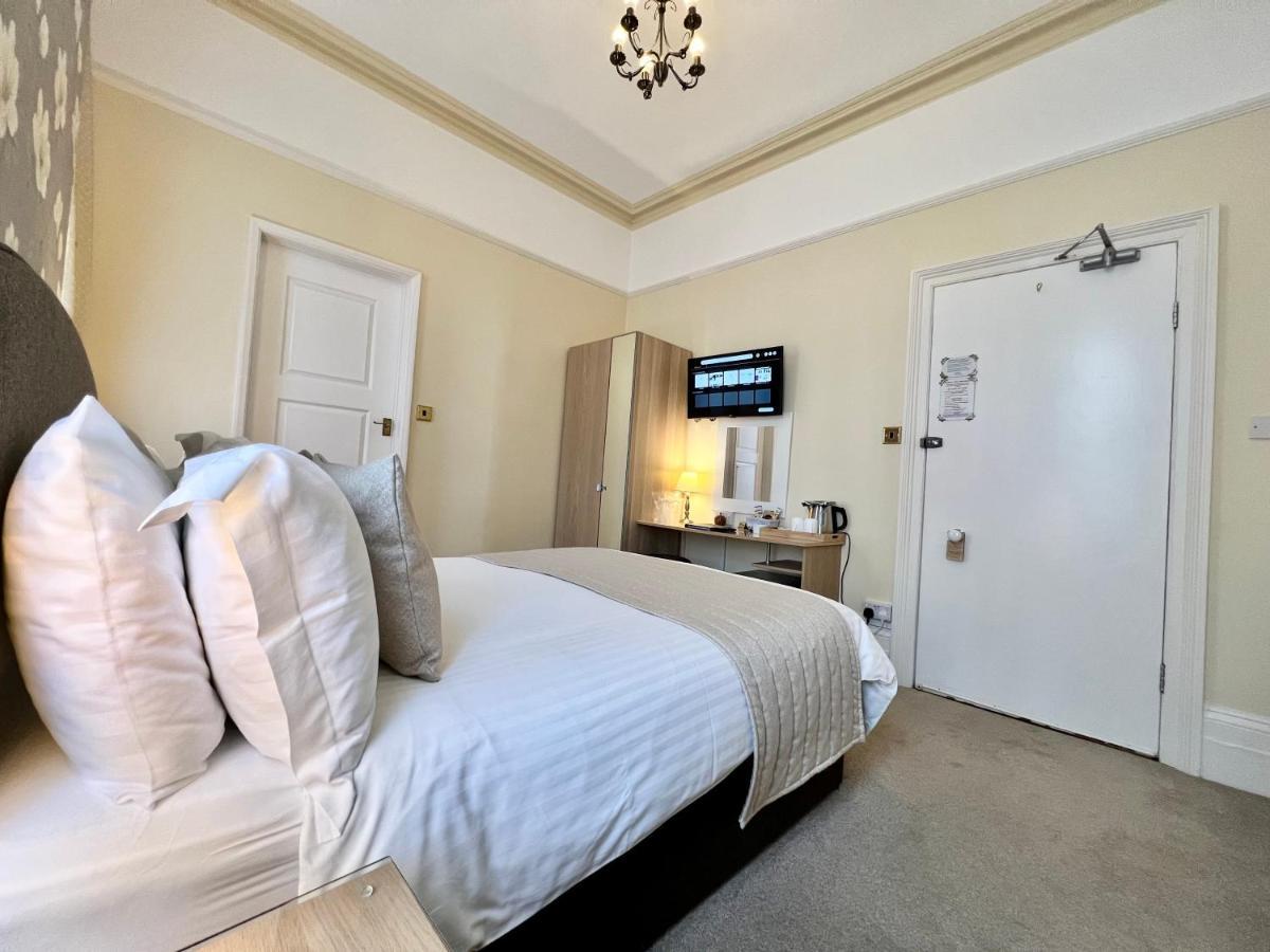 Birkdale Guest House 섕클린 외부 사진
