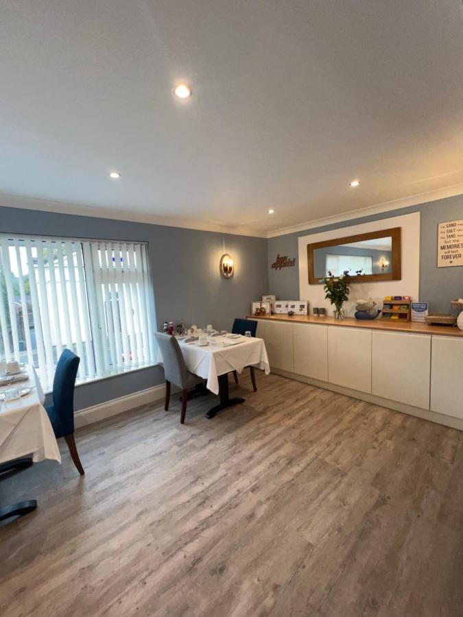 Birkdale Guest House 섕클린 외부 사진