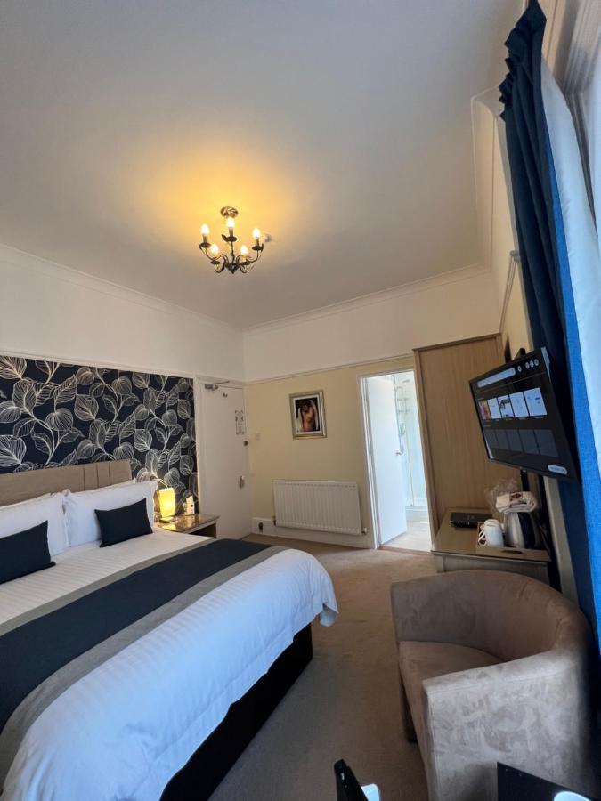 Birkdale Guest House 섕클린 외부 사진
