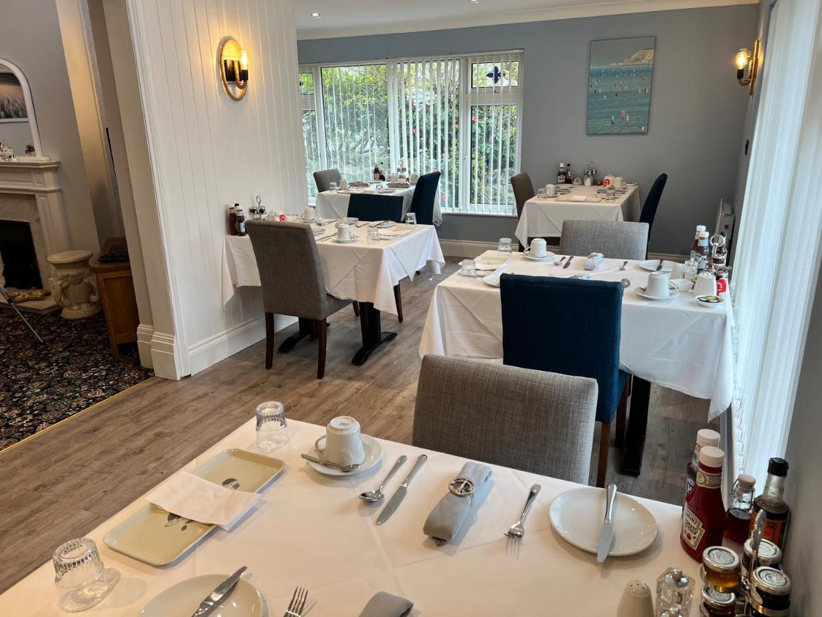 Birkdale Guest House 섕클린 외부 사진