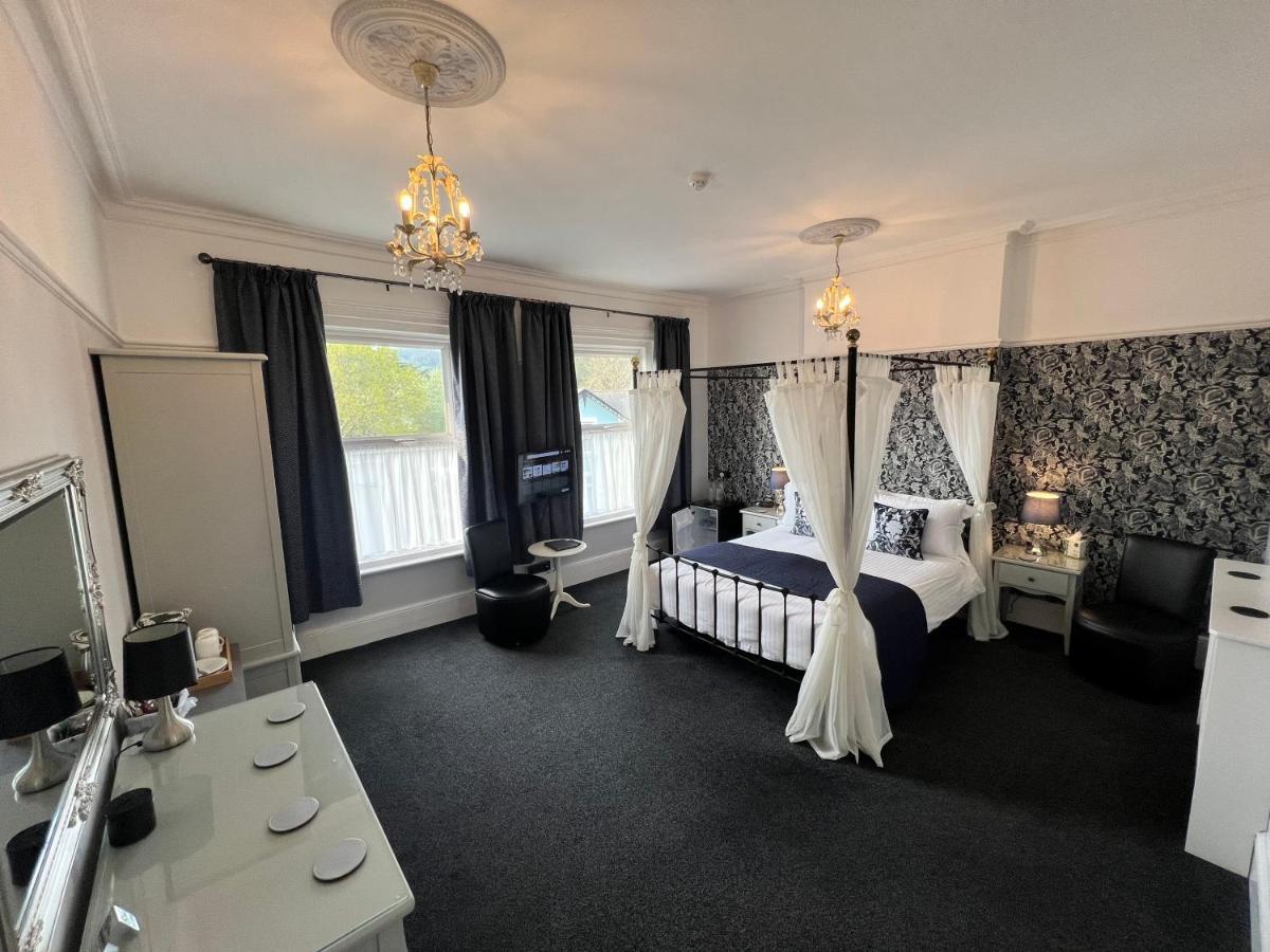 Birkdale Guest House 섕클린 외부 사진