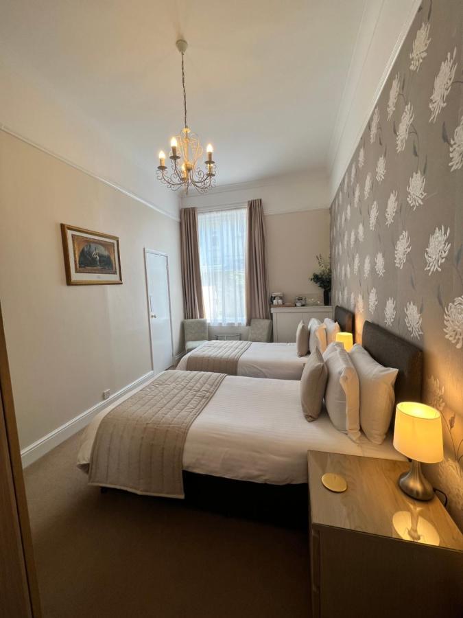 Birkdale Guest House 섕클린 외부 사진