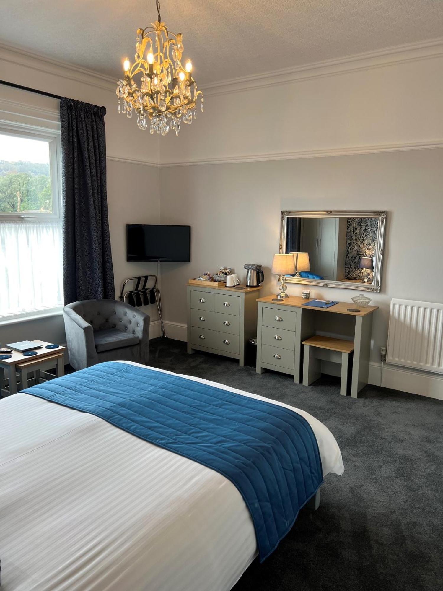 Birkdale Guest House 섕클린 외부 사진