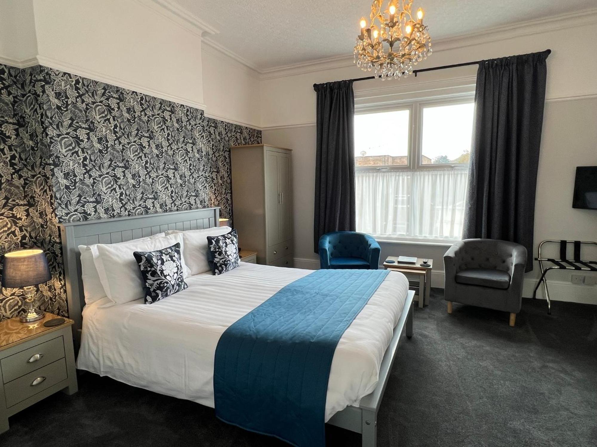 Birkdale Guest House 섕클린 외부 사진