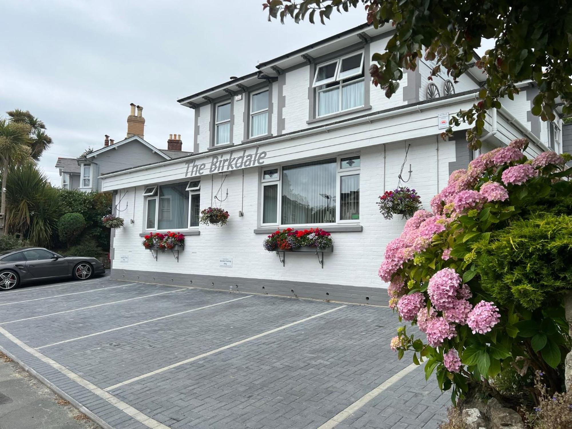 Birkdale Guest House 섕클린 외부 사진